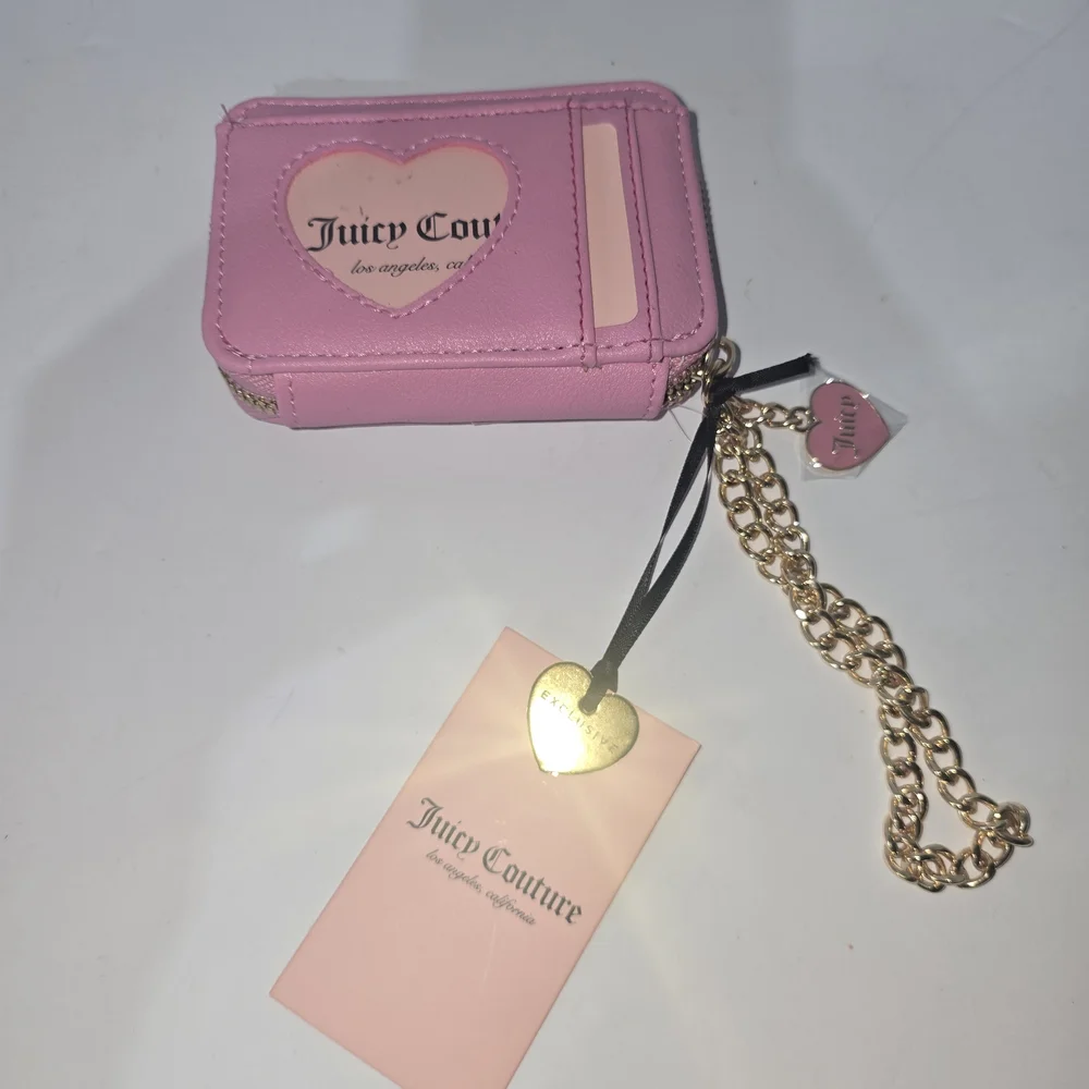 Juicy Couture Pink Heart Window Card Case with Gold Chain